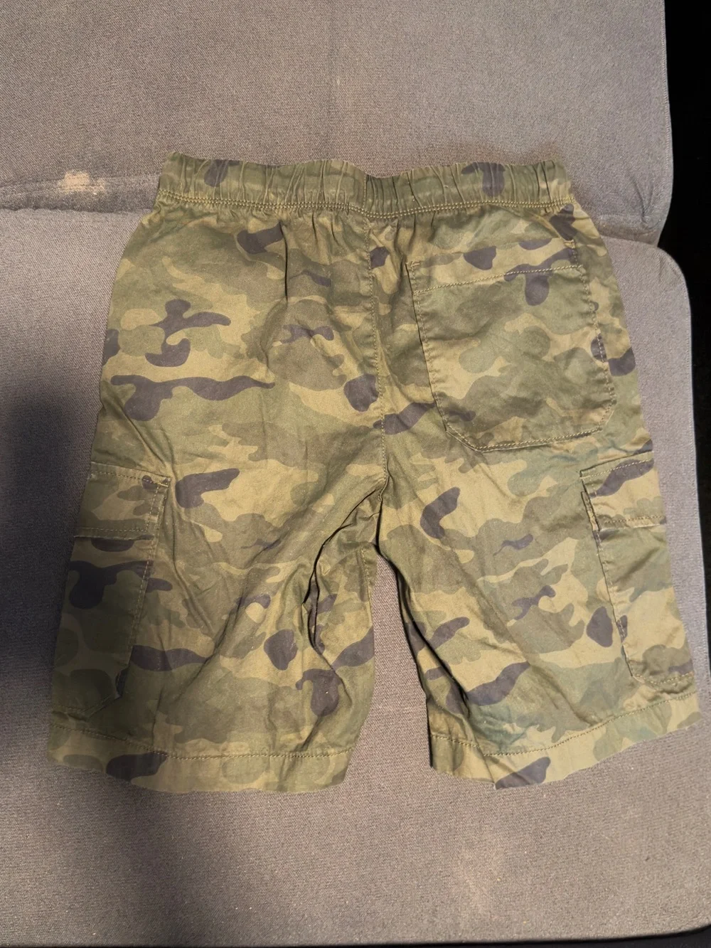 Old Navy Camouflage Cargo Men’s Shorts - Olive Camo